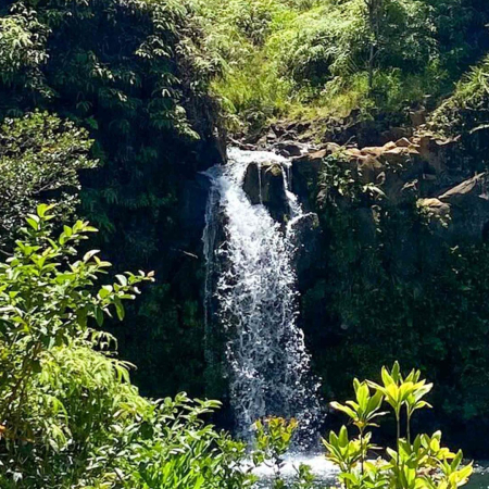 hawaiianstyle luxury full circle hana tour waterfalls moutain